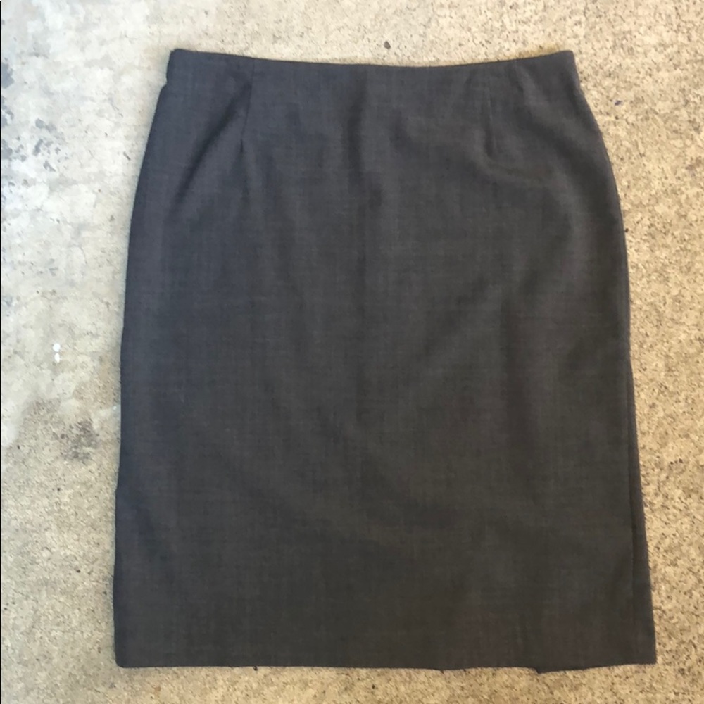 Sarah Jessica Parker - Grey Pencil Skirt - SZ 12